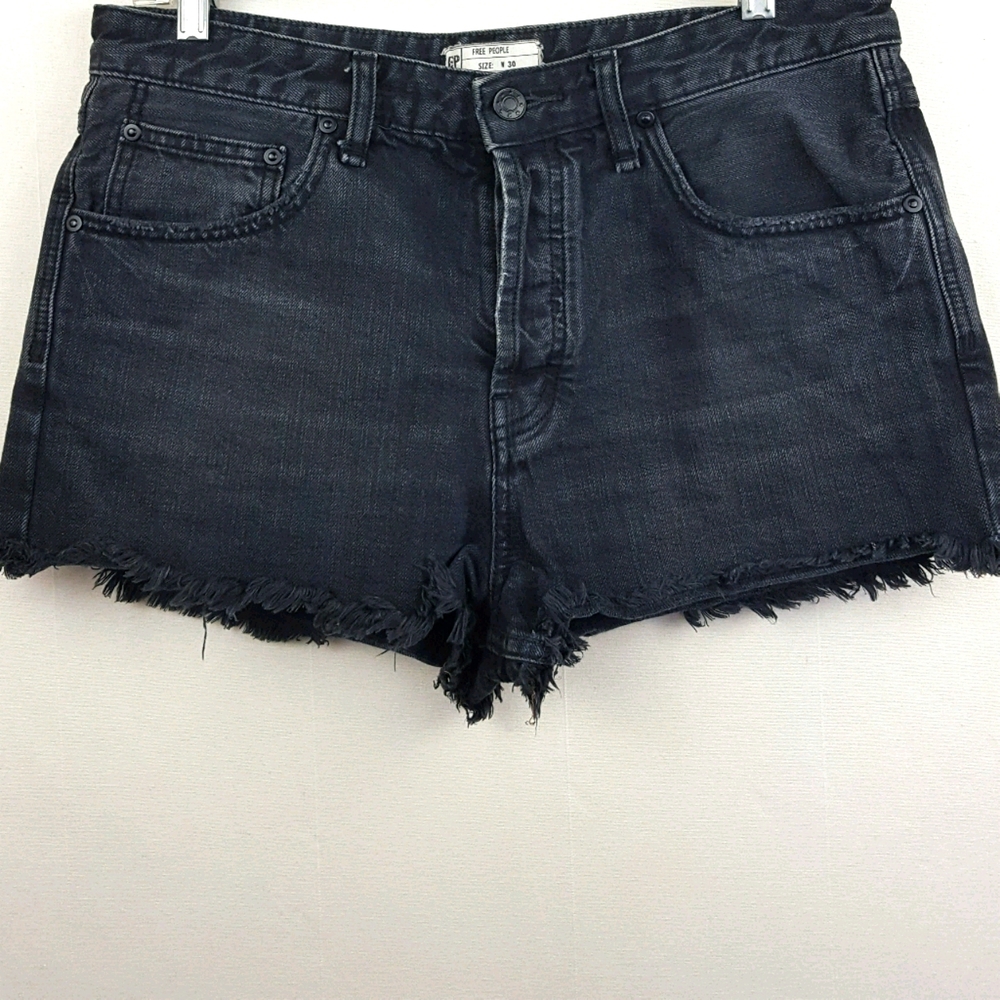 Free People Black High Rise Boho Jean Shorts Sz 30